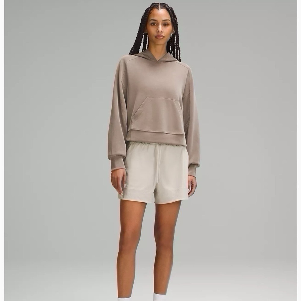 Lululemon Cinchable Waist HR Woven Shorts Mojave Tan - Picture 6 of 10